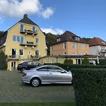 Strandhaus, Strandhafer, 100 M Zum