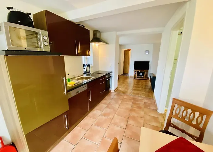 Apartment Strandhaus, Strandhafer, 100 M Zum Rostock