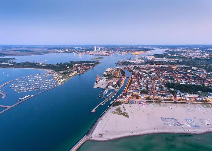 Strandhaus, Strandhafer, 100 M Zum * Rostock